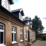 In Danmark -petersminde Exclusive *
